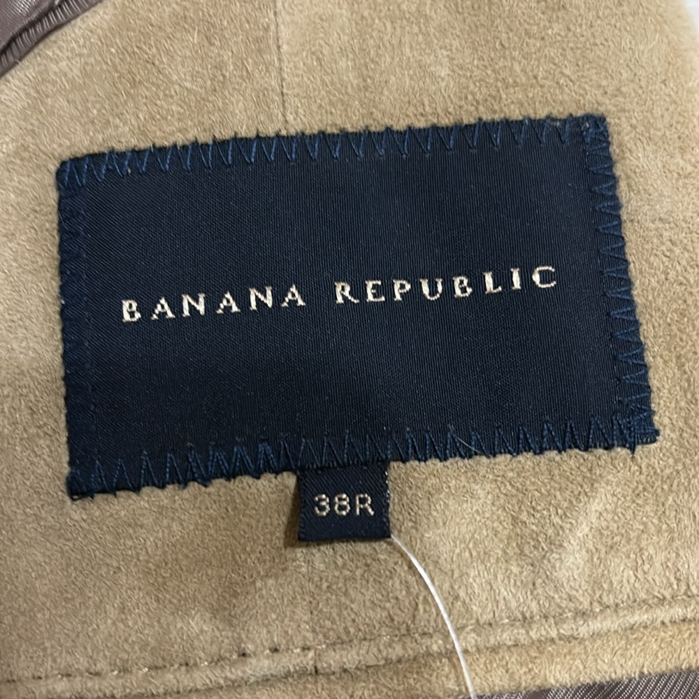 Men’s sports coat.  Tan.    38  regular - Picture 6 of 6